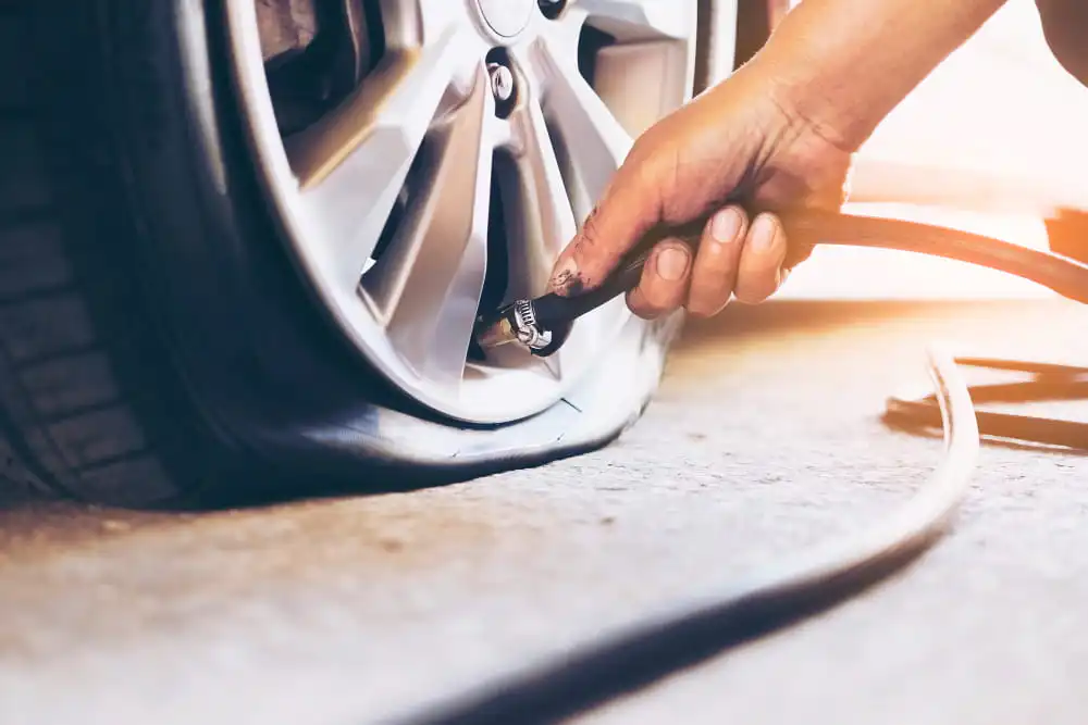 Mobile tyre puncture repair in dubai near you